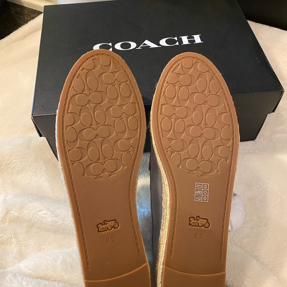 COACH Women's Pearl Slip On Cap Toe Flats - Picture 6 of 8